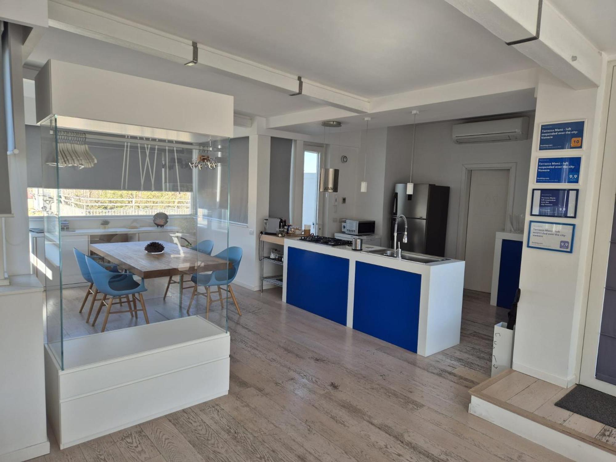 Terrazza Manu - Loft Suspended Over The City-Vomero Наполи Екстериор снимка