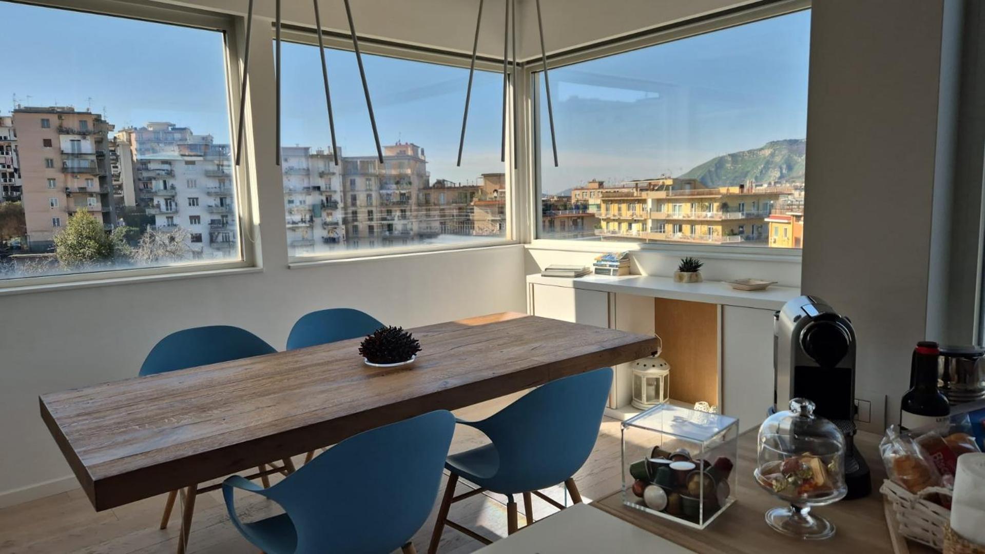 Terrazza Manu - Loft Suspended Over The City-Vomero Наполи Екстериор снимка